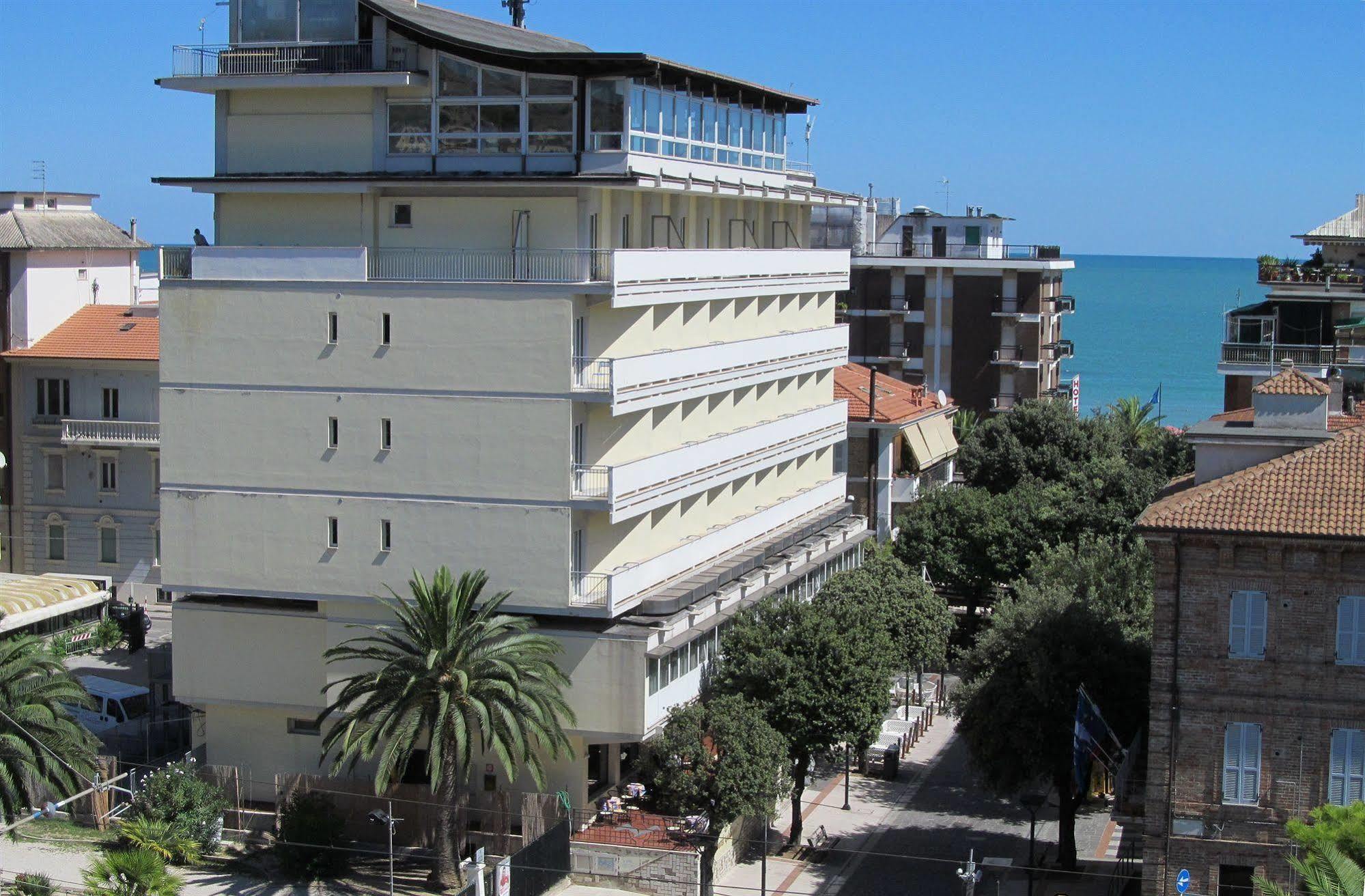 Hotel Gabbiano بورتو سان جورجيو المظهر الخارجي الصورة